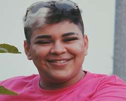 He often changes the color of his hair.